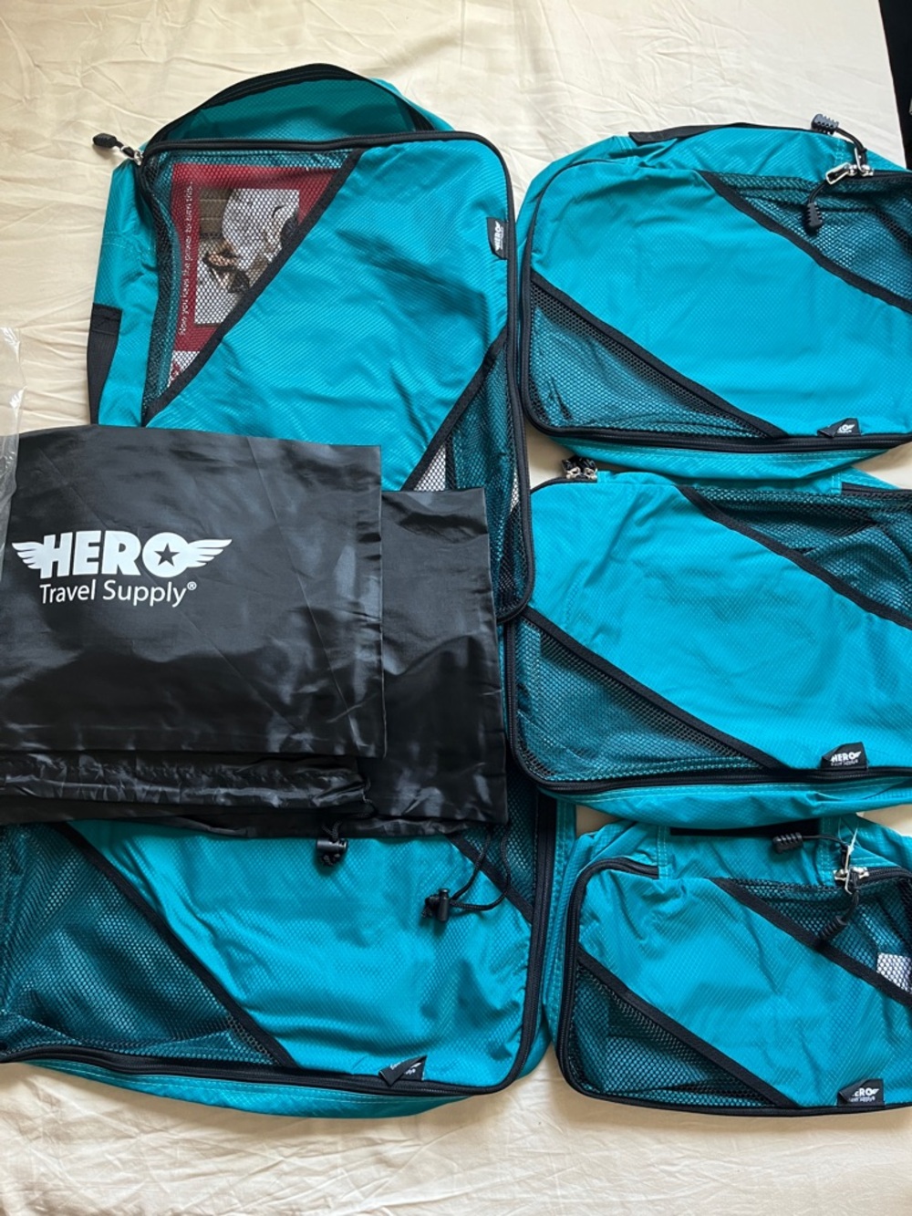 Teal Packing Cube Set 6-Piece Travel Set with 2 laundry bags Never Used NWT